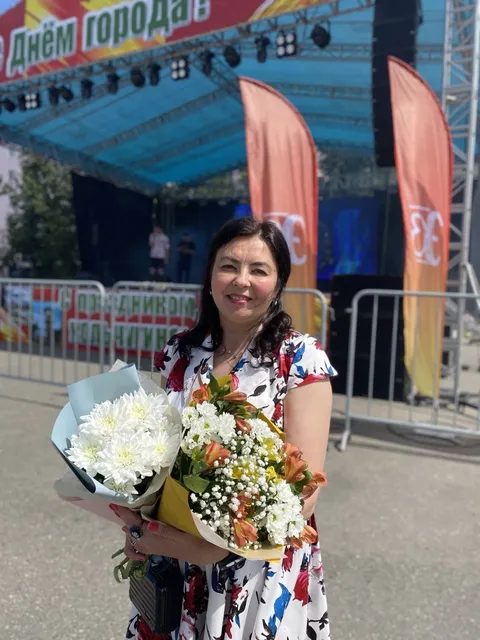 Симонян Елена Николаевна