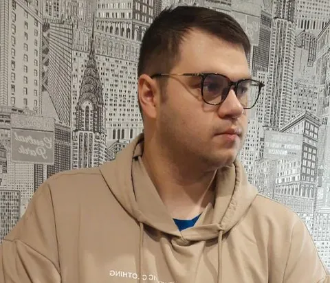 Наумов Алексей Юрьевич