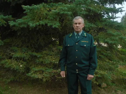 Толстов Иван Николаевич